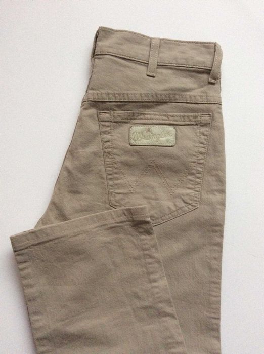 Męskie spodnie jasne Wranglery /jak nowe/