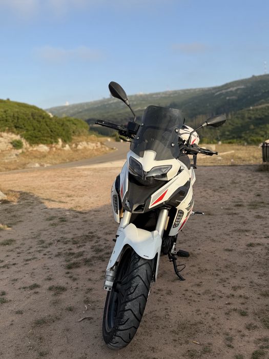 Mota benelli ano 2023 TRK 251
