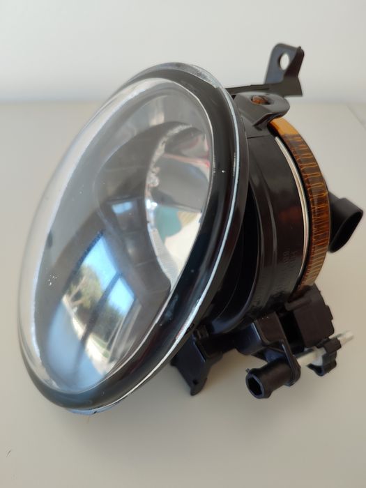 Farol esquerdo Volkswagen Novo