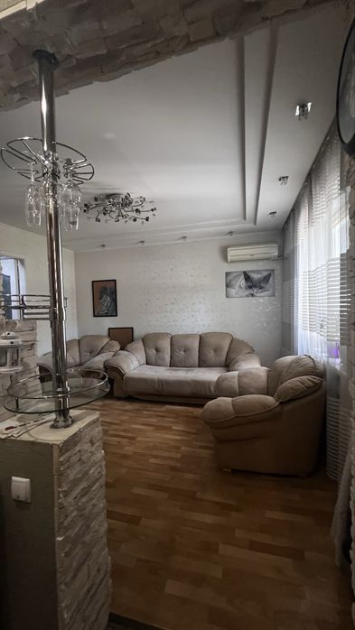 Аренда 3х.комнатной квартиры.ул.В.Гурова,Восход