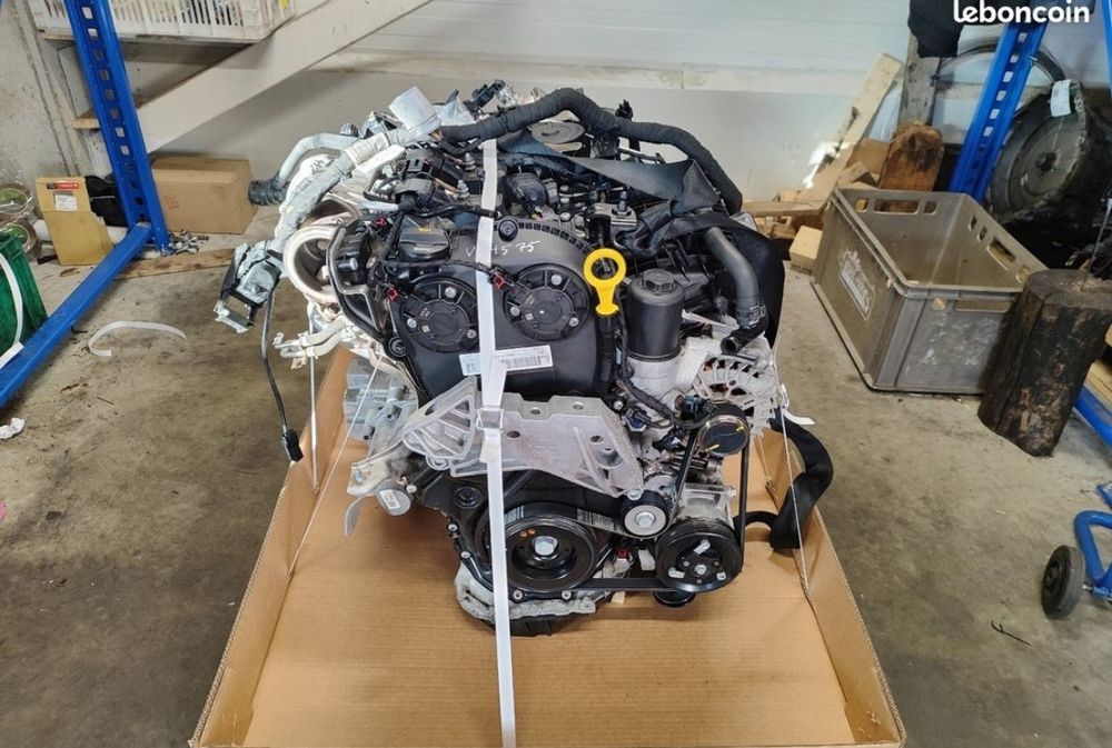 Motor Golf 8 GTI clubsport 300cv de 2022.