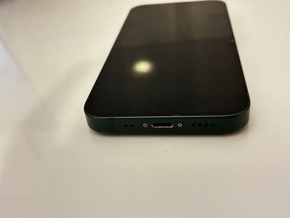 iPhone 13 mini verde 128gb (não liga]