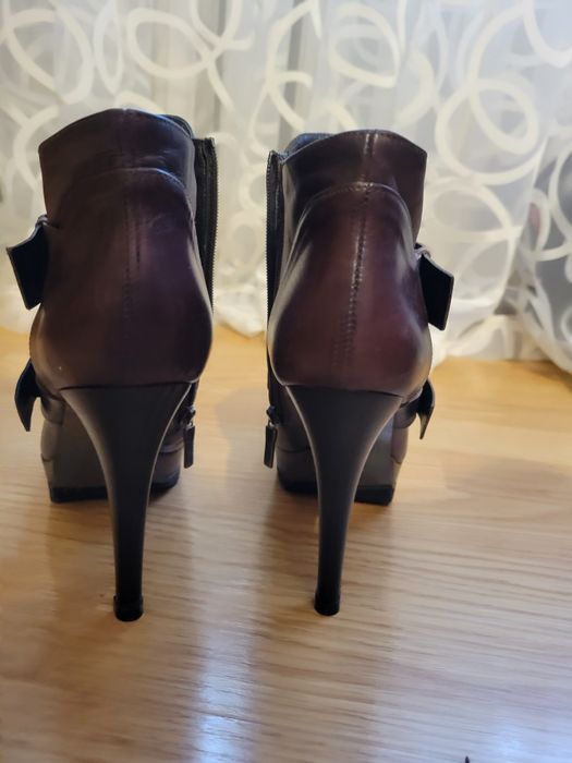 Baldinini черевики 38