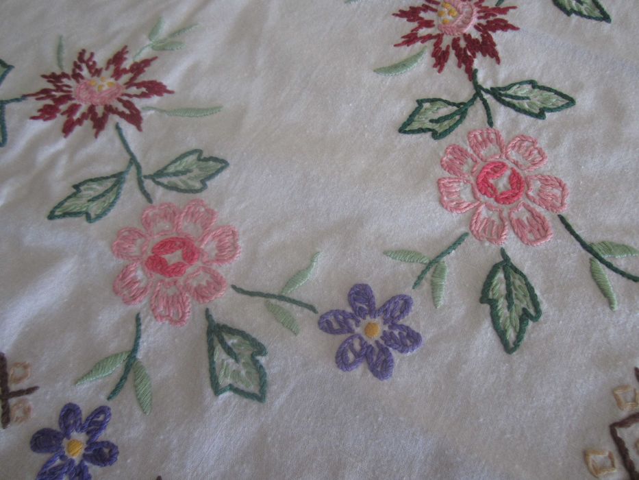 Duas Toalhas Bem Antigas - LIndas