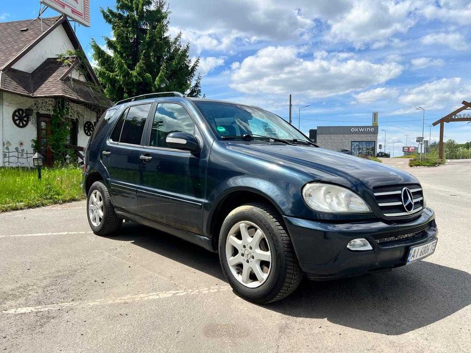 Mercedes-Benz M-Class 2002