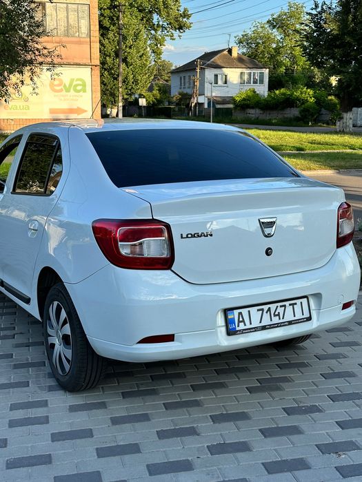Авто Dacia Logan