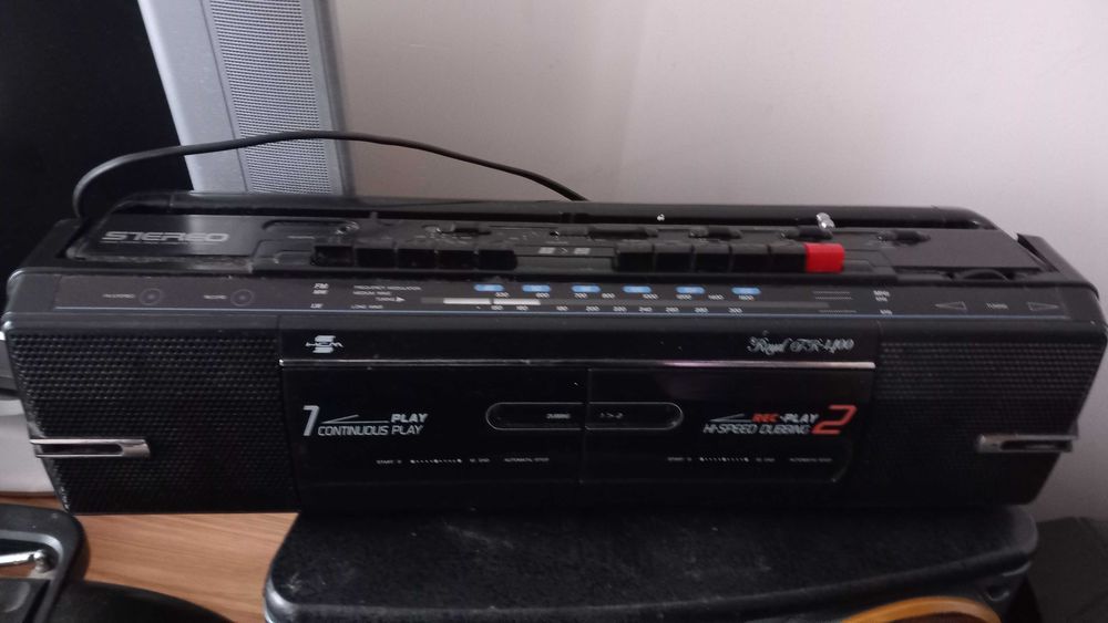 radio,CD,jamnik,magnetofon,boombox-stan dobry
