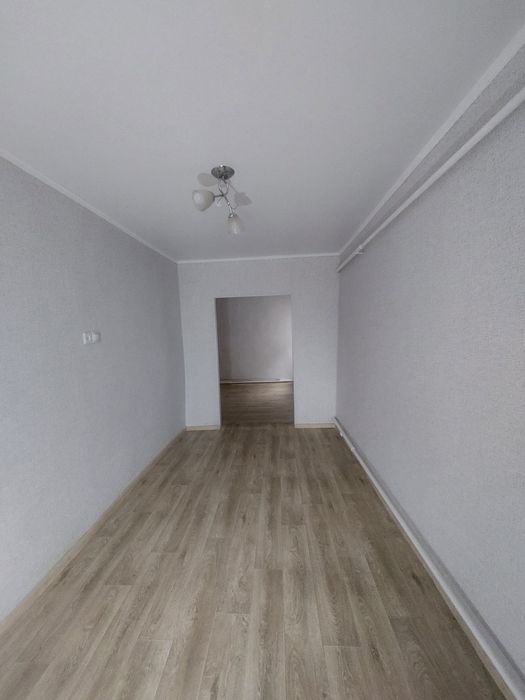 Продам Двокімнатну квартиру