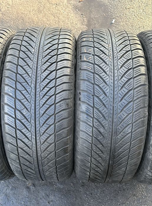 Шини 255 50 19 107V XL Goodyear Ultra Grip Wrangler пара