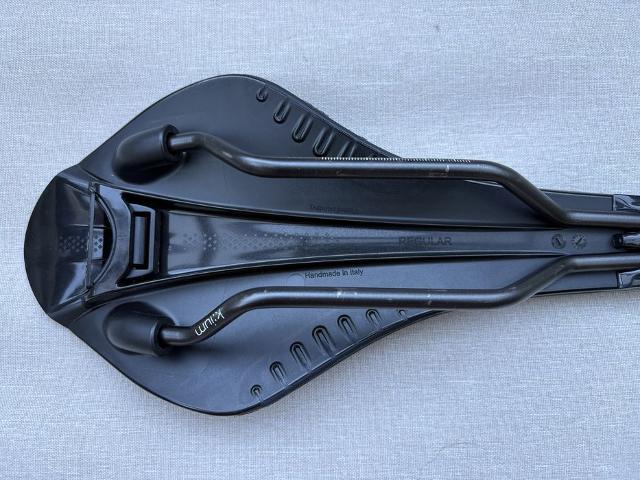 Fizik Arione R1 Versus Evo Regular