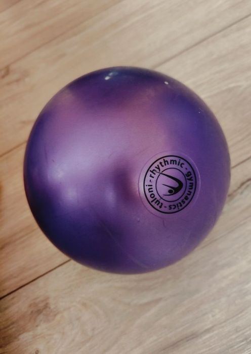 Piłka do gimnastyki artystycznej