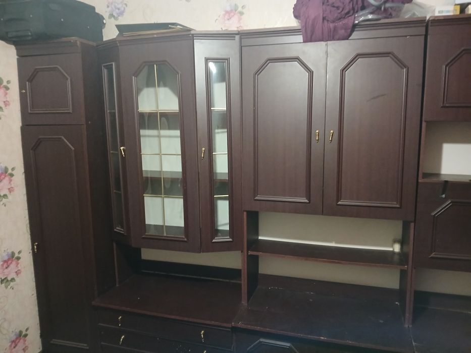 Продаю стінку для зали