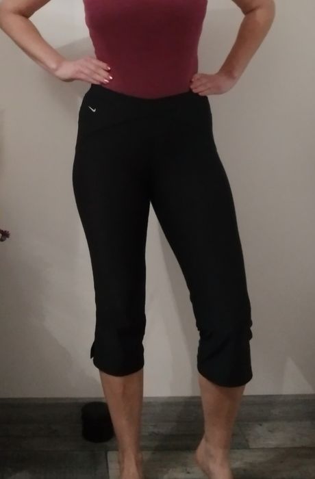 Leginsy rybaczki Nike damskie roz. M
