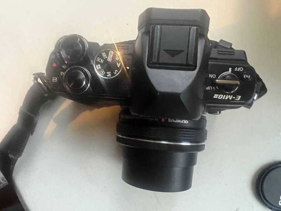 Терміново! Olympus OM-D E-M10 II +2 об'єктиви