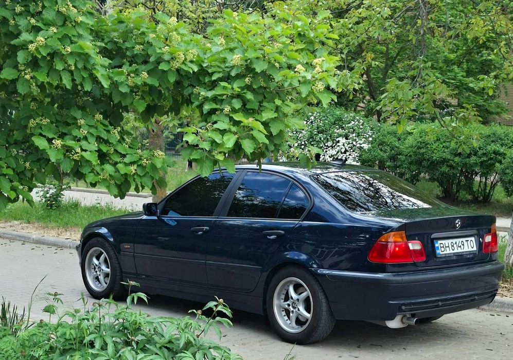 Продам BMW e46 316i 1999