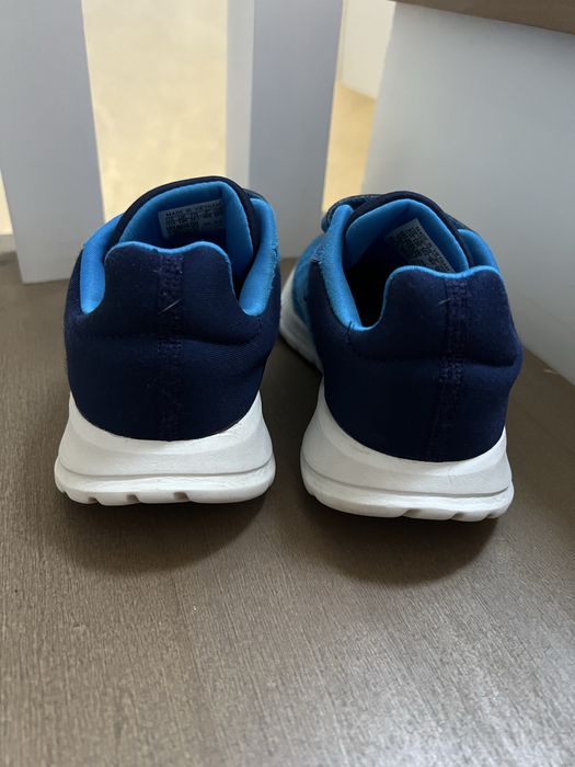 Дитячі кросівки adidas