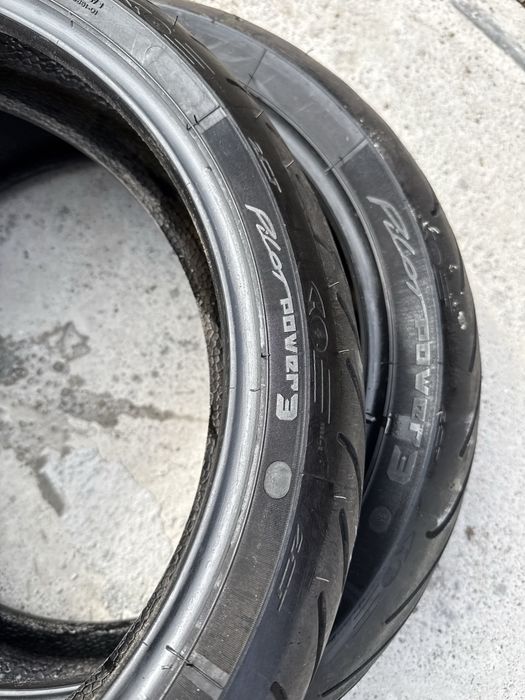 Мотошини Michelin Pilot Power 3 2CT 180/55-17 120/70-17