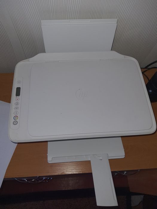 Багатофункціональний принтер HP DeskJet 2710