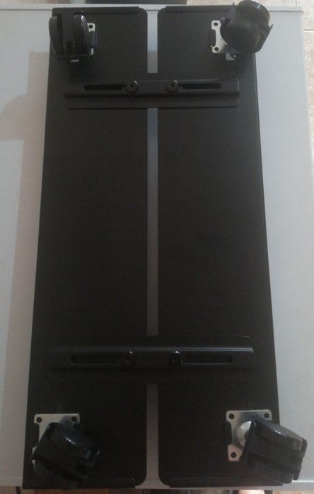 Base com Rodas para Torre de PC / CPU – Ajustável