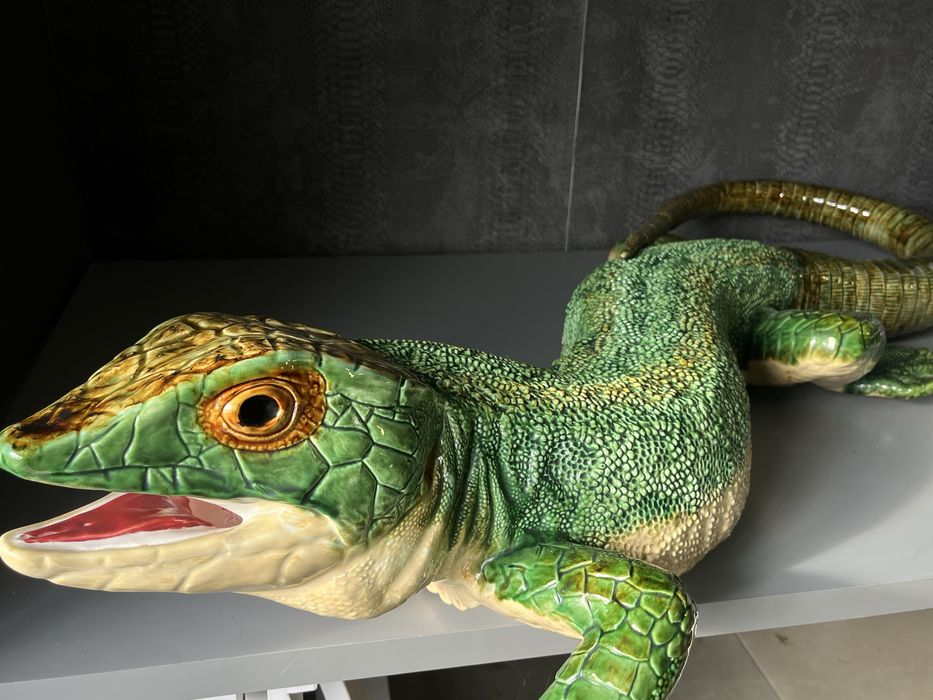 Sardão gigante Bordallo Pinheiro