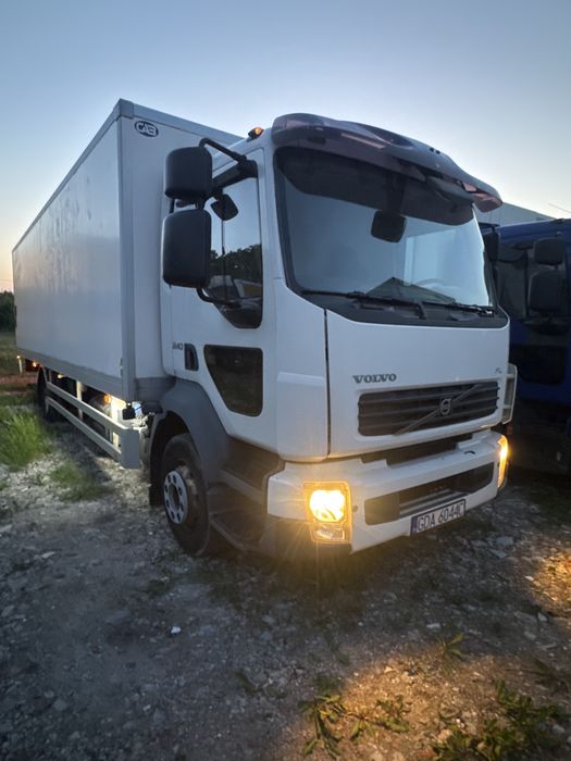 Volvo FE240 izoterma z grzaniem 18EP manual Sprowadzona Zarejetrowana