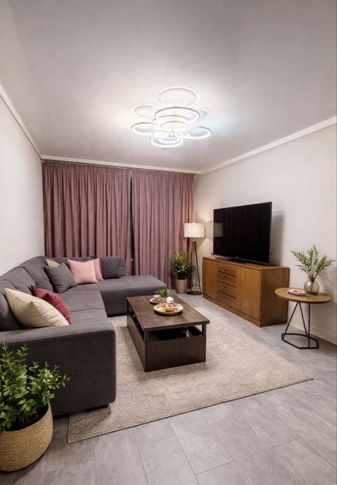 Продам 2к квартиру Тракторобудівників 63, ТРК Україна