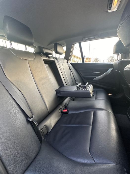 Bmw 320d Sport Line AUT