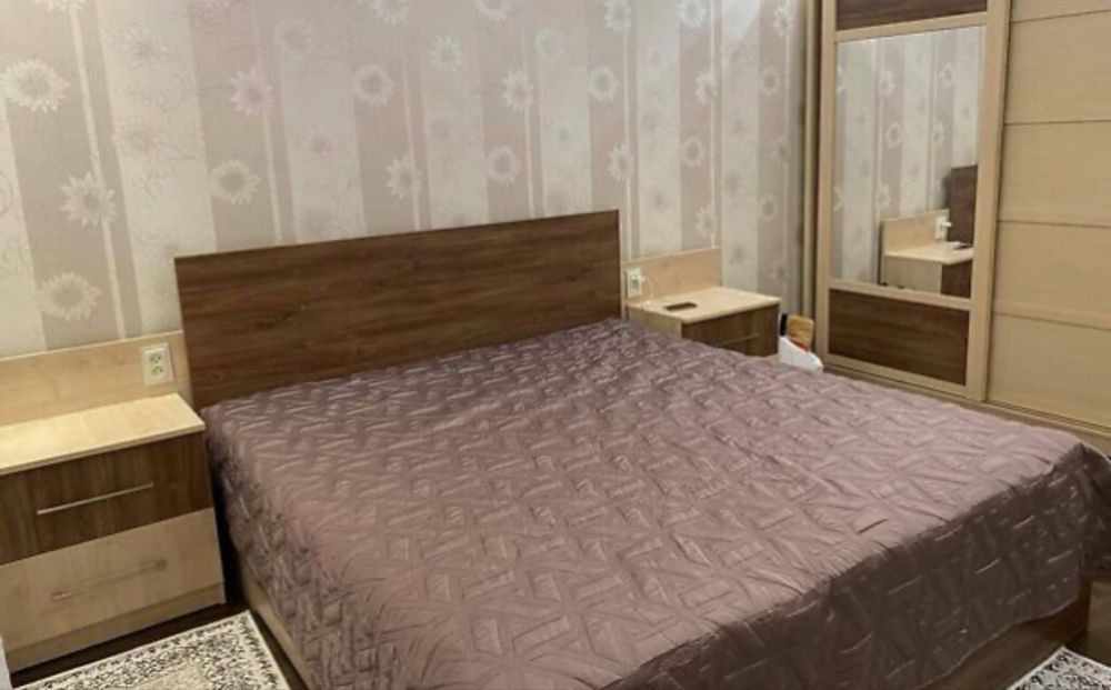 Оренда просторої 3-кімнатної квартири біля Боздоського парку 600 $