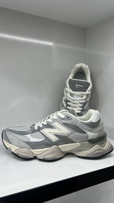 Кросівки New Balance 9060 сірі (41–46)