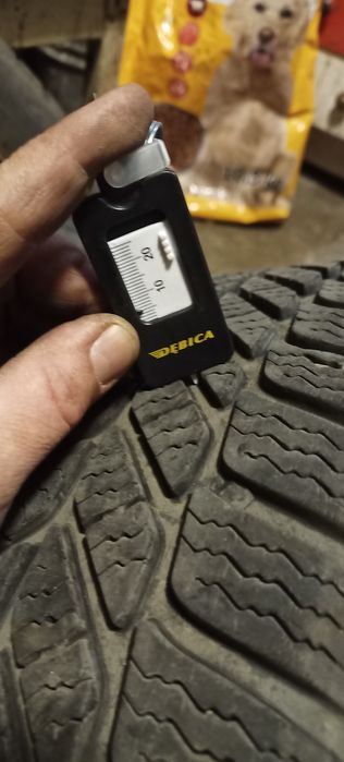 Opony zimowe na falegach