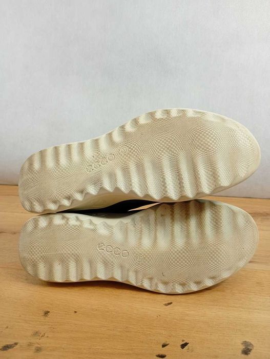 ECCO Sneakersy Flexure Runner W, skóra, buty damskie, ażurowane, rozmiar 37