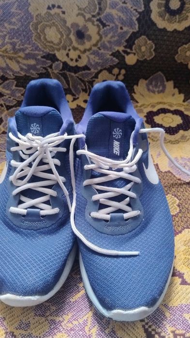 Кросівки Nike Revolution 6 Оригінал 44.5 розмір (28.5 см) Ідеальн