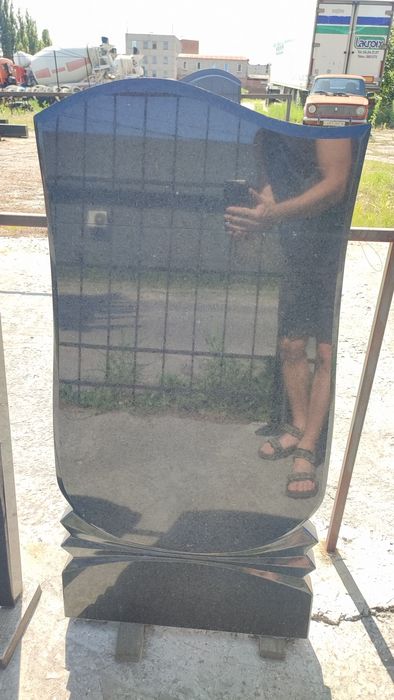 Памятники Гранитные дешево