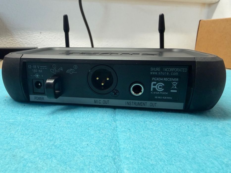 Recetor sem fios de Microfone Shure PGXD4