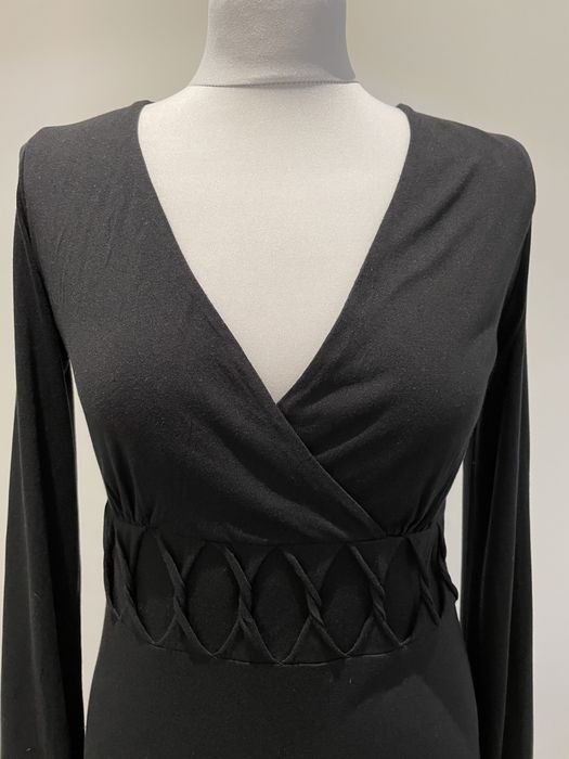 Czarna taliowana sukienka Calvin Klein Jeans