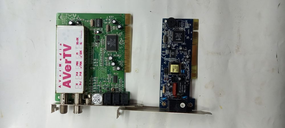 Материнська плата