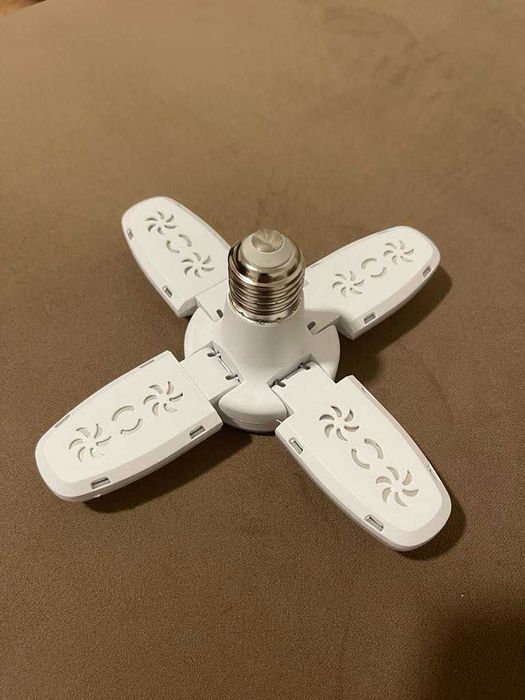 Lâmpada LED dobrável