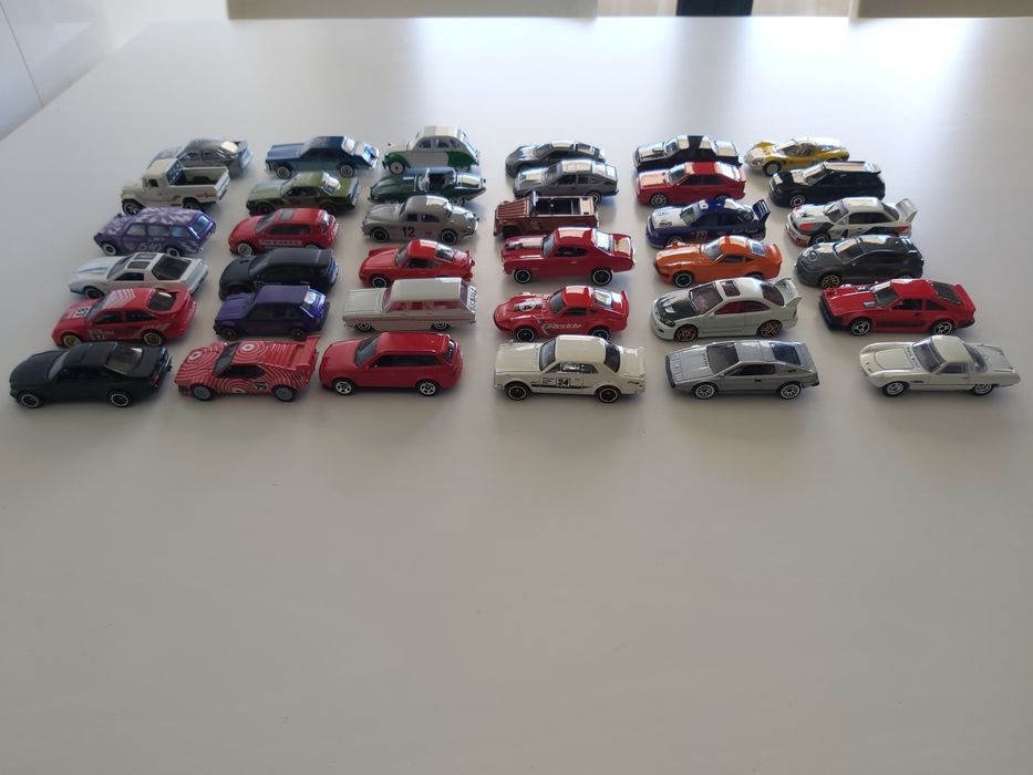 Vendo miniaturas da HotWheels, Majorette e Matchbox ATUALIZADO