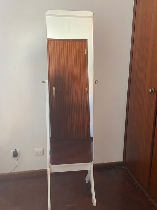 Espelho Guarda-Jóias64750885115523120