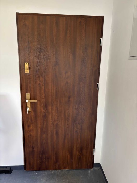 WIKĘD Drzwi Premium Termo Orzech