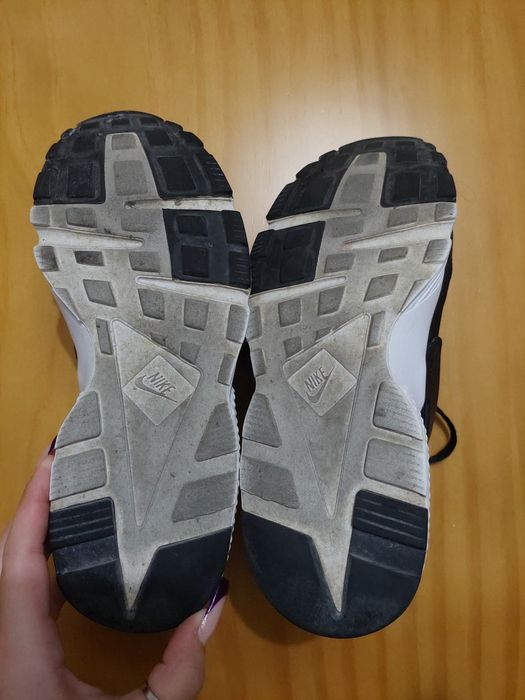 Ténis Nike Huarache praticamente novos