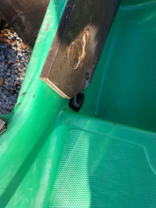 Łódka dwupłaszczowa