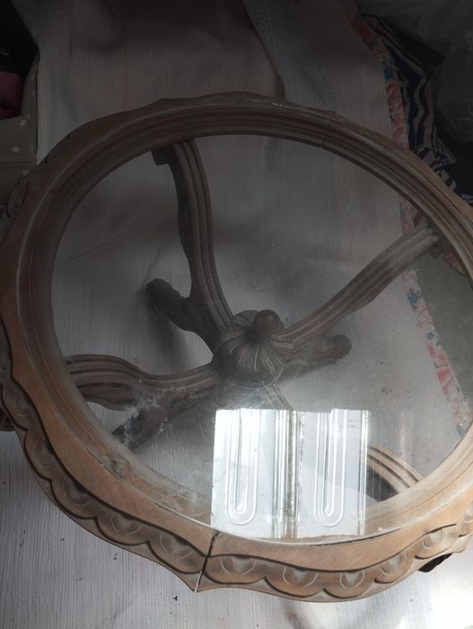 Mesa de Apoio em madeira e vidro