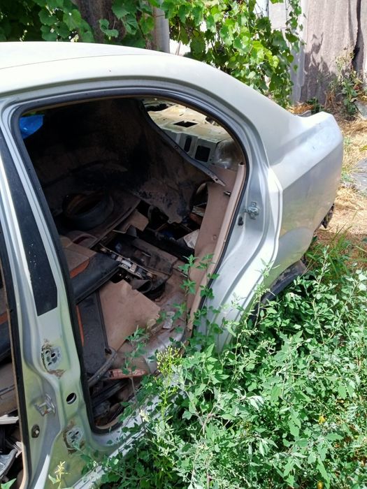 Продаю кузов автомобиля Шевроле Авео  Т-250, с передней и задней подве