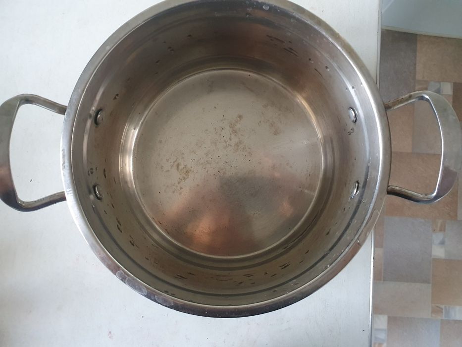 Посуд  алюмінієвий ,каструлі,миски