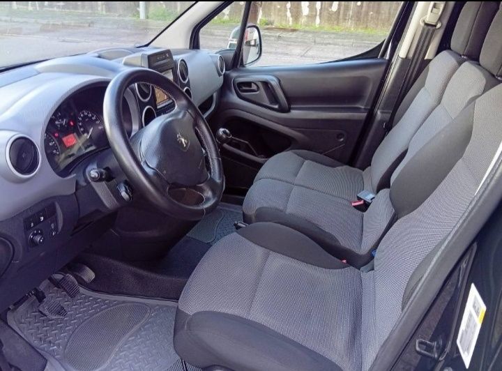 Carrinha Peugeot Partner — photo 4