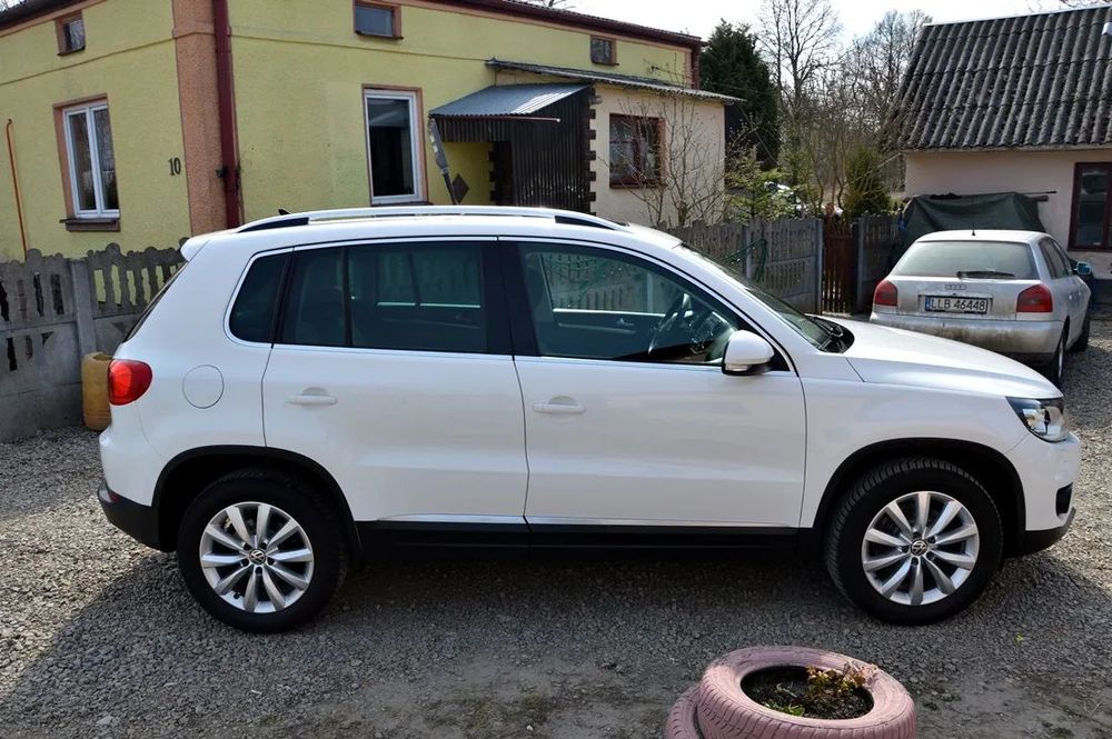 Volkswagen Tiguan LIFT_2.0 TDi 140KM_Alcantara_Navi_Xenon_ZADBANY