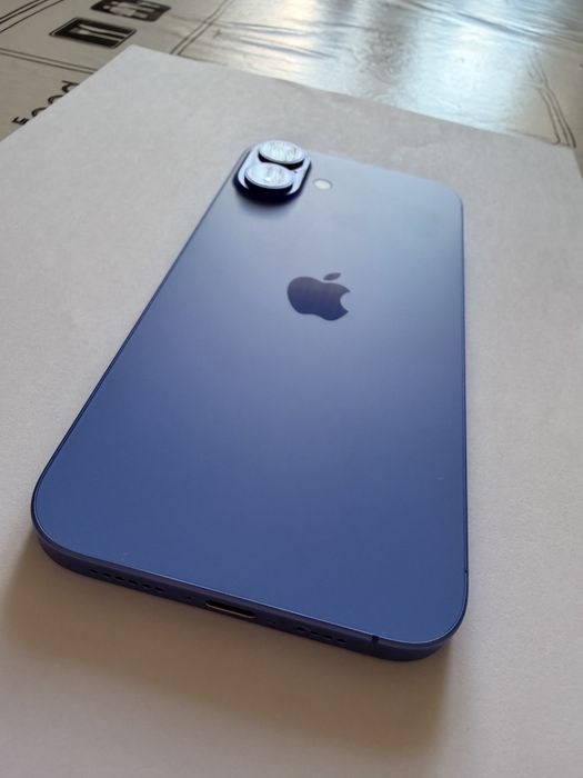 iPhone 16 Plus 128GB