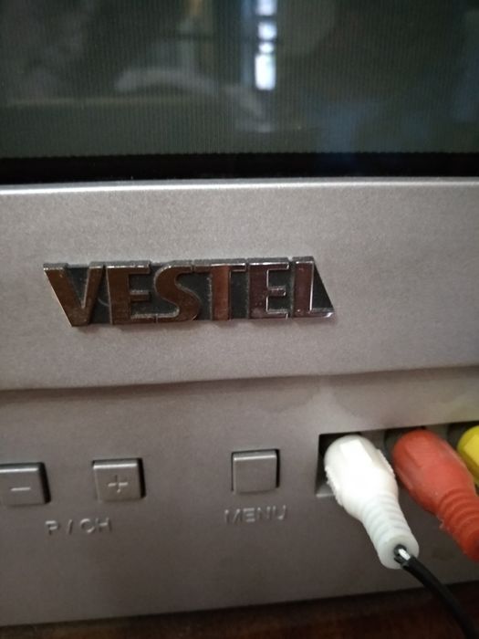 Телевизор "vestel"