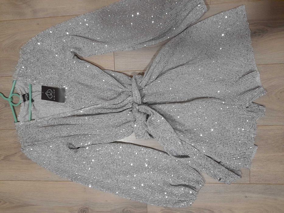 Нарядна сукня ромпер в паєтках розмір с